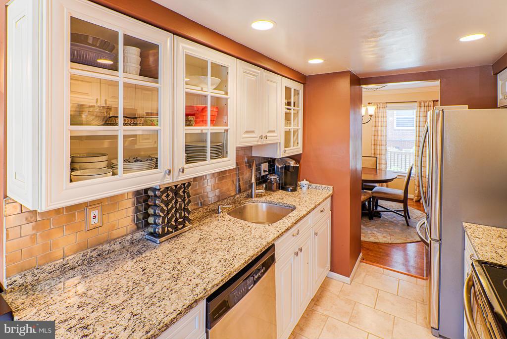 VIRGINIA VILLAGE - Residential