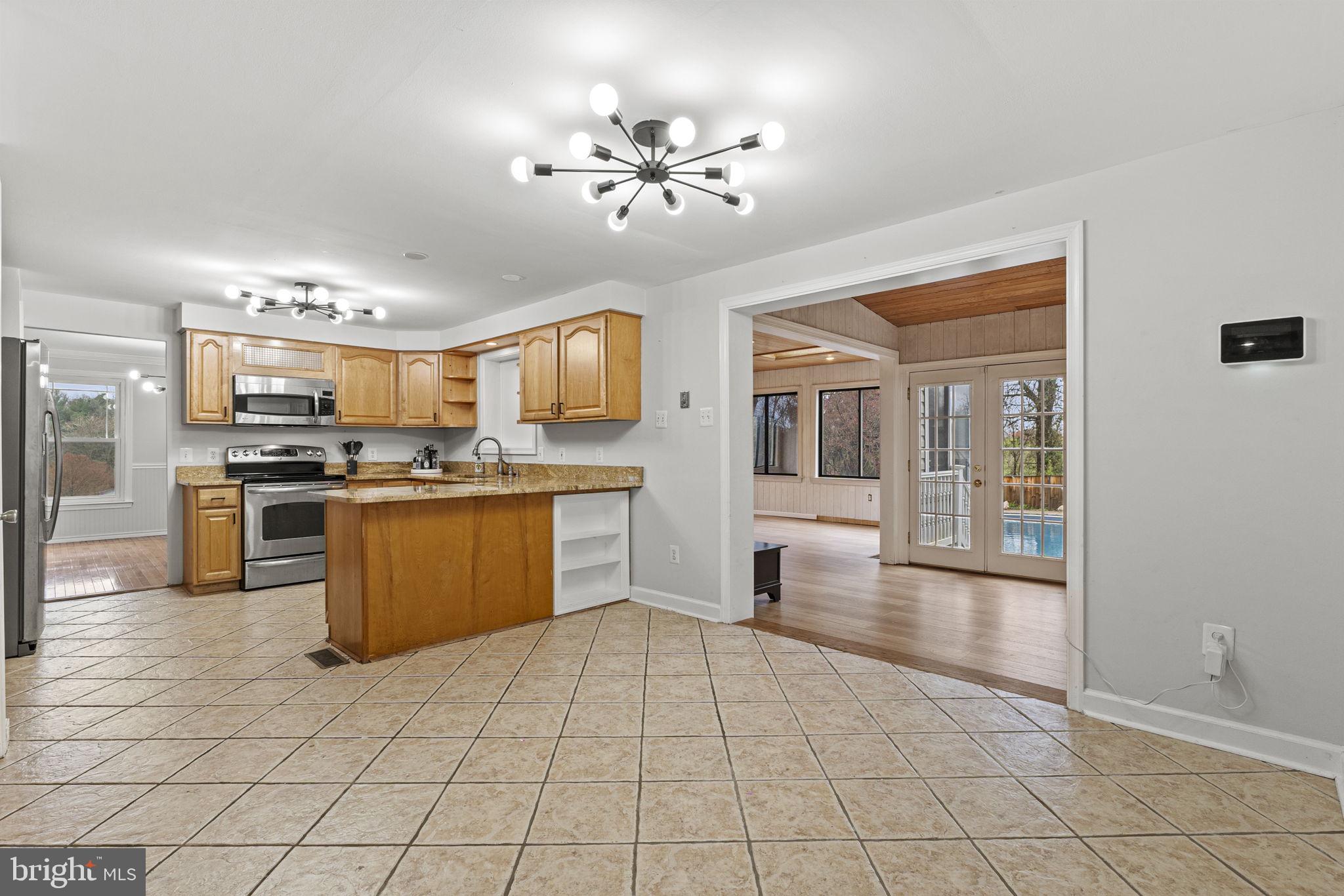 SENECA UPLAND - Residential