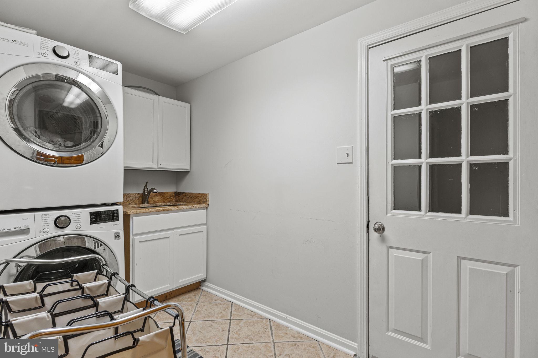 SENECA UPLAND - Residential