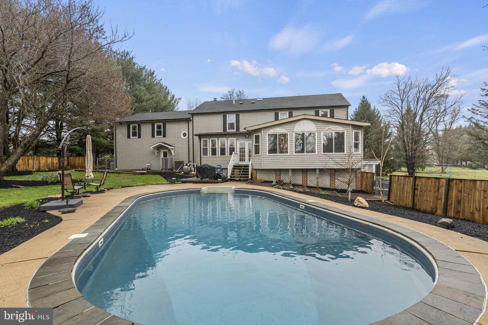 SENECA UPLAND - Residential