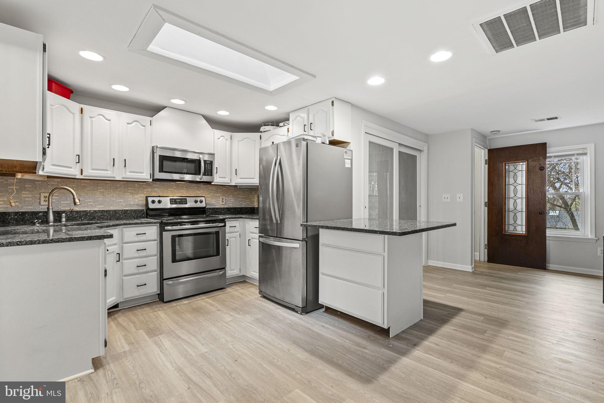 SENECA UPLAND - Residential