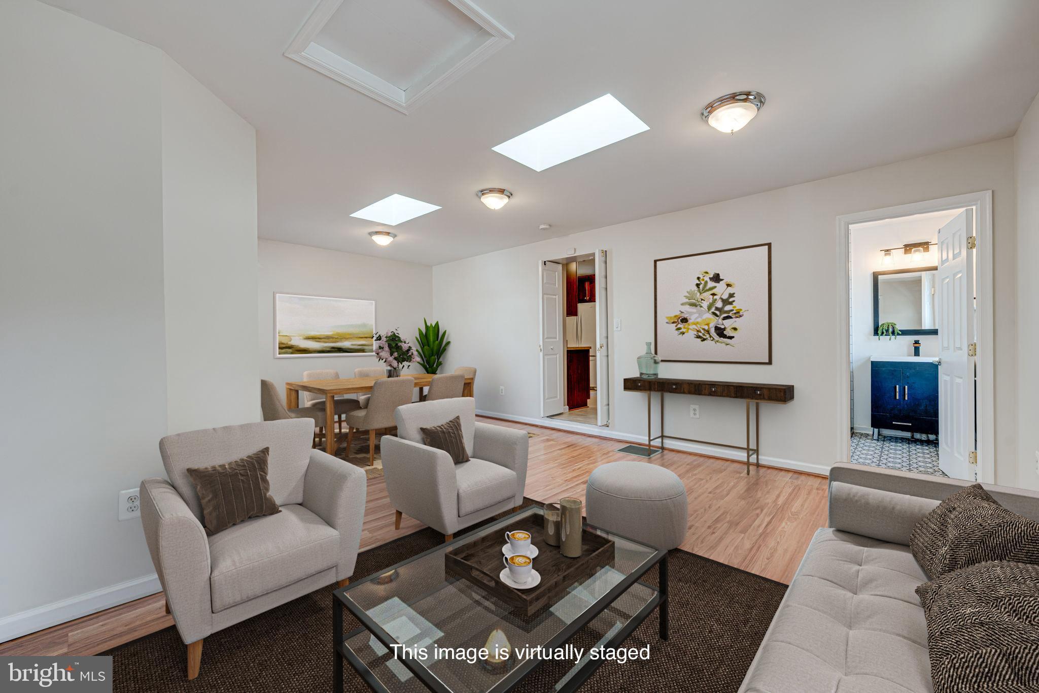 HUNTINGTON - Residential Lease