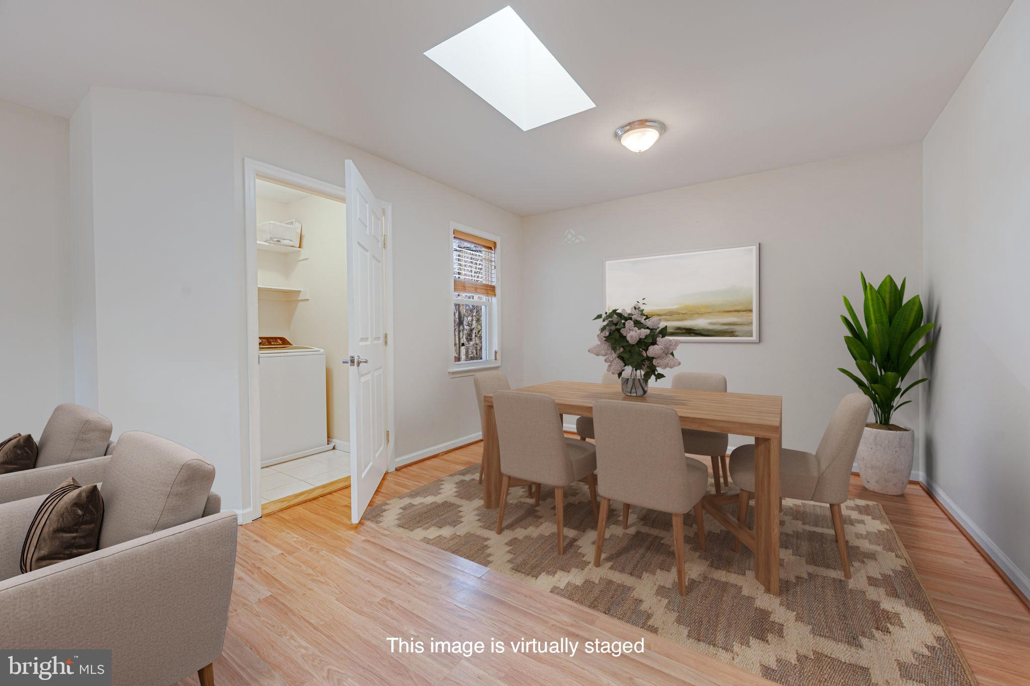 HUNTINGTON - Residential Lease