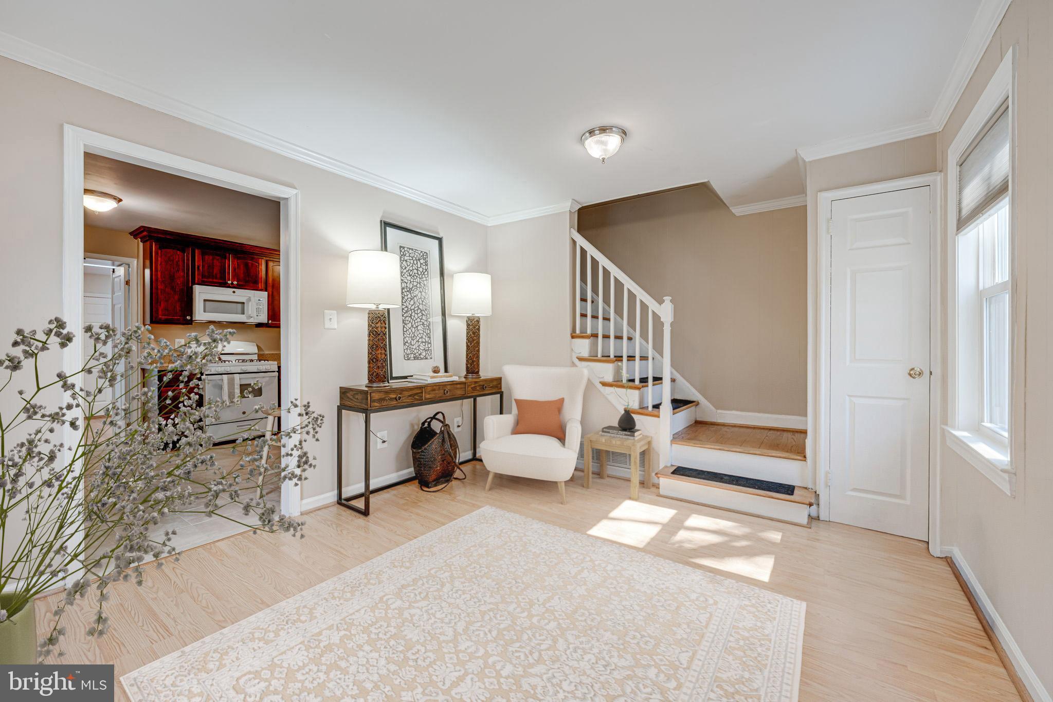 HUNTINGTON - Residential Lease