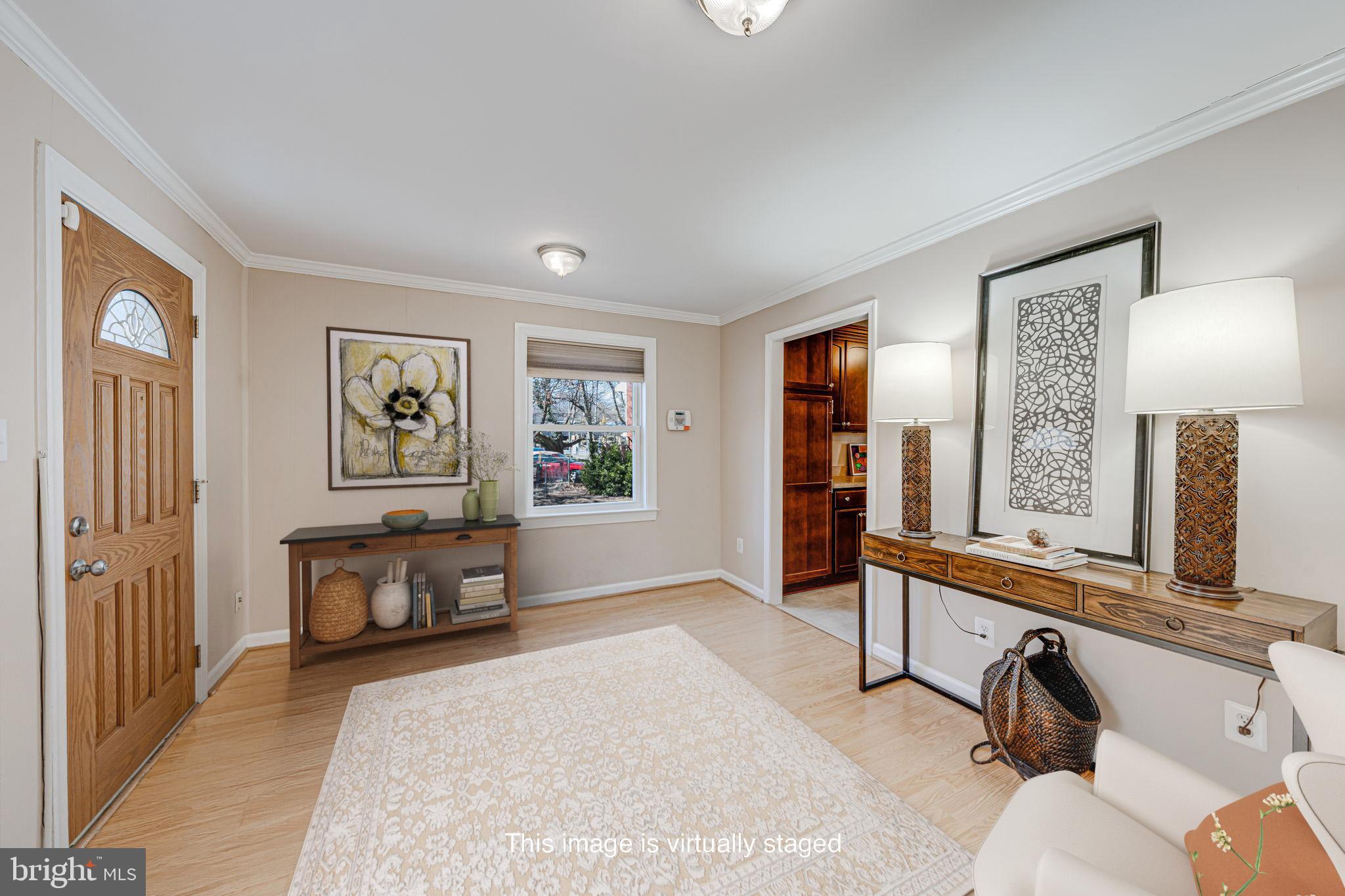 HUNTINGTON - Residential Lease