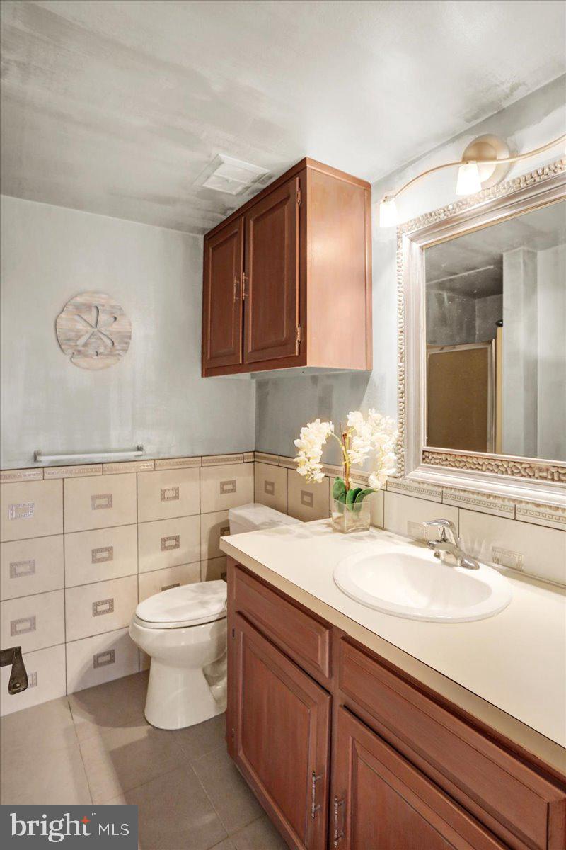 FLYING HILLS - Residential