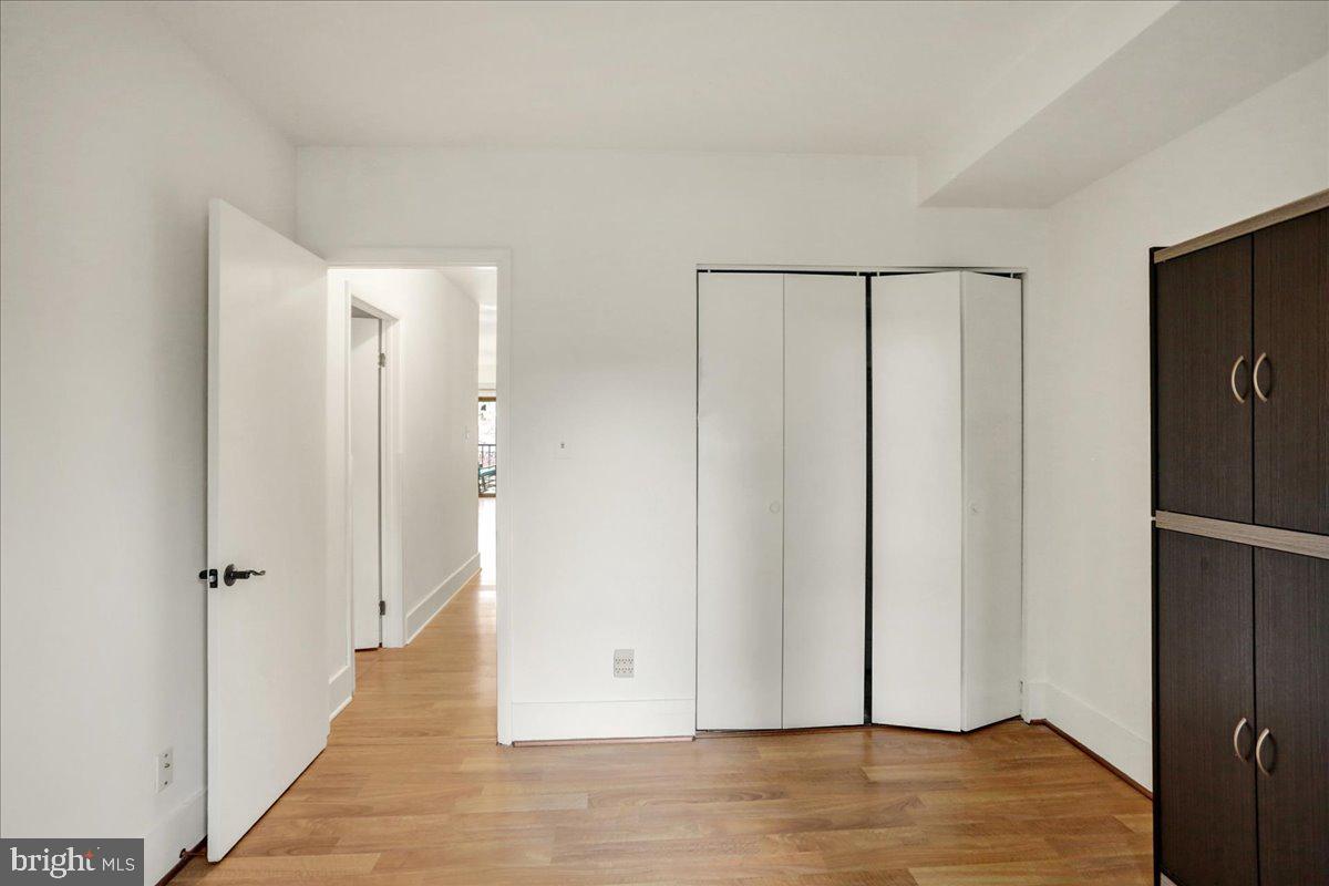 FLYING HILLS - Residential