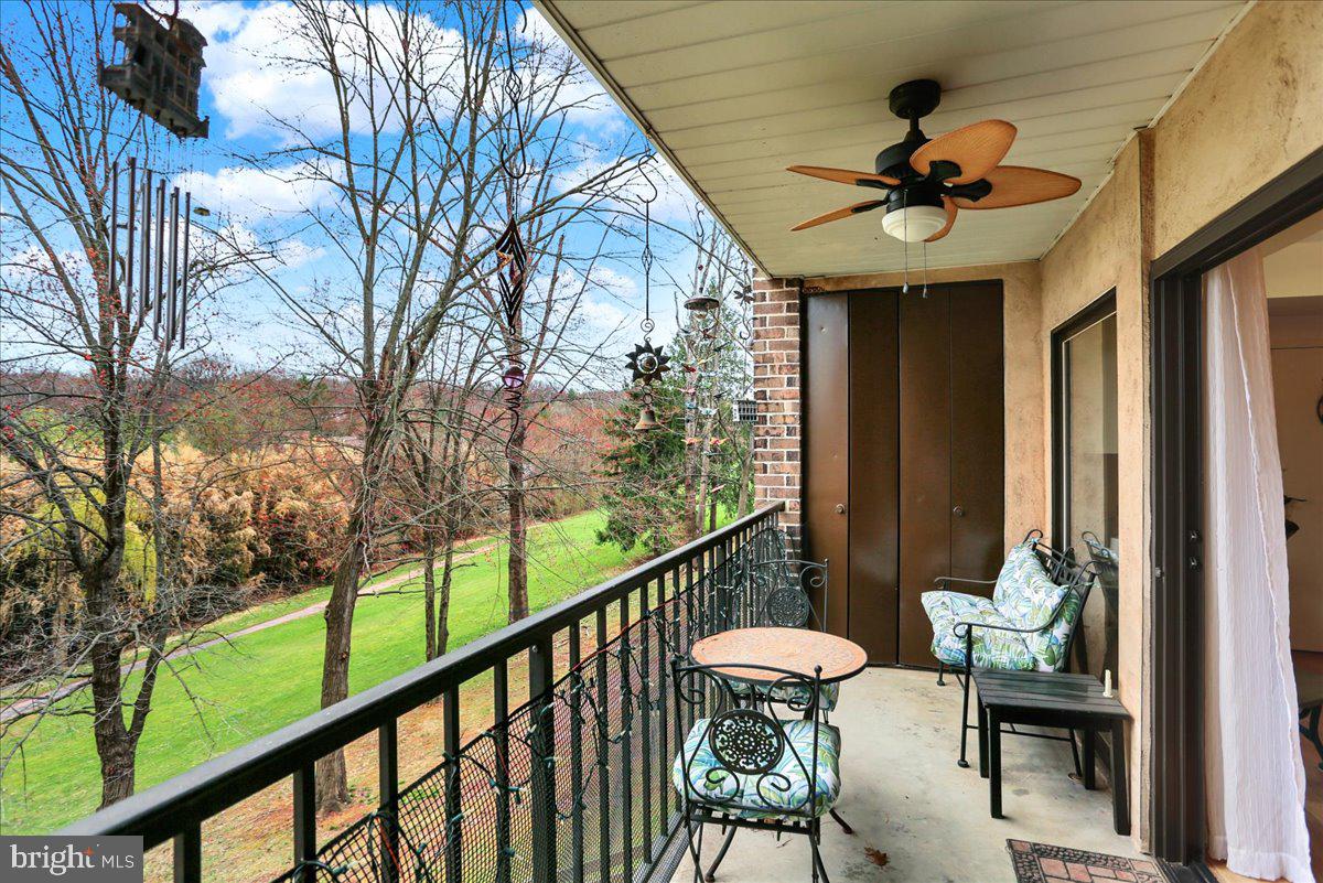 FLYING HILLS - Residential