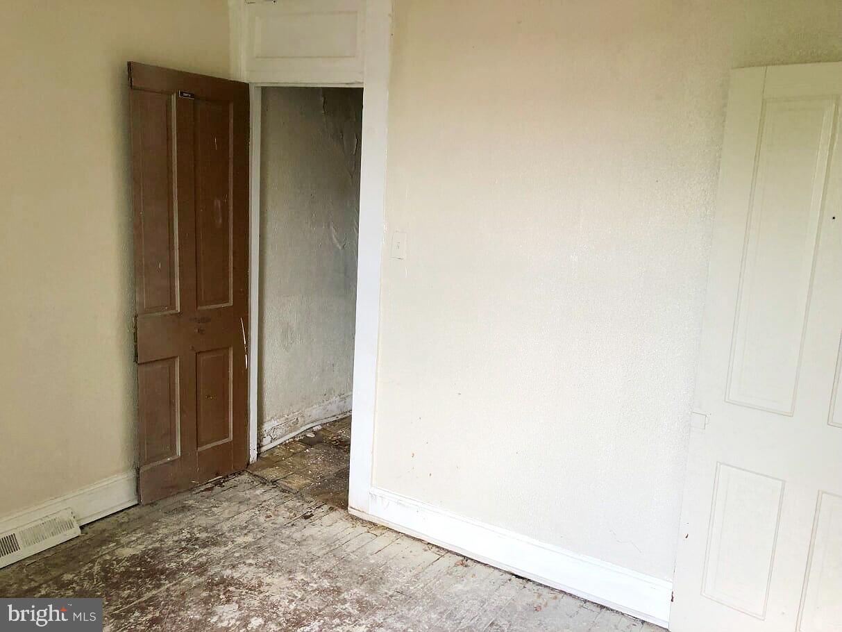 FRANKLIN SQUARE HISTORIC DISTRICT - Residential