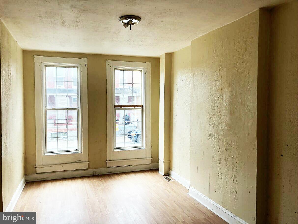 FRANKLIN SQUARE HISTORIC DISTRICT - Residential