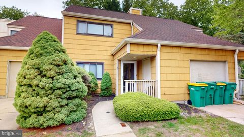 49 DOVER DRIVE LINDENWOLD NJ 08021