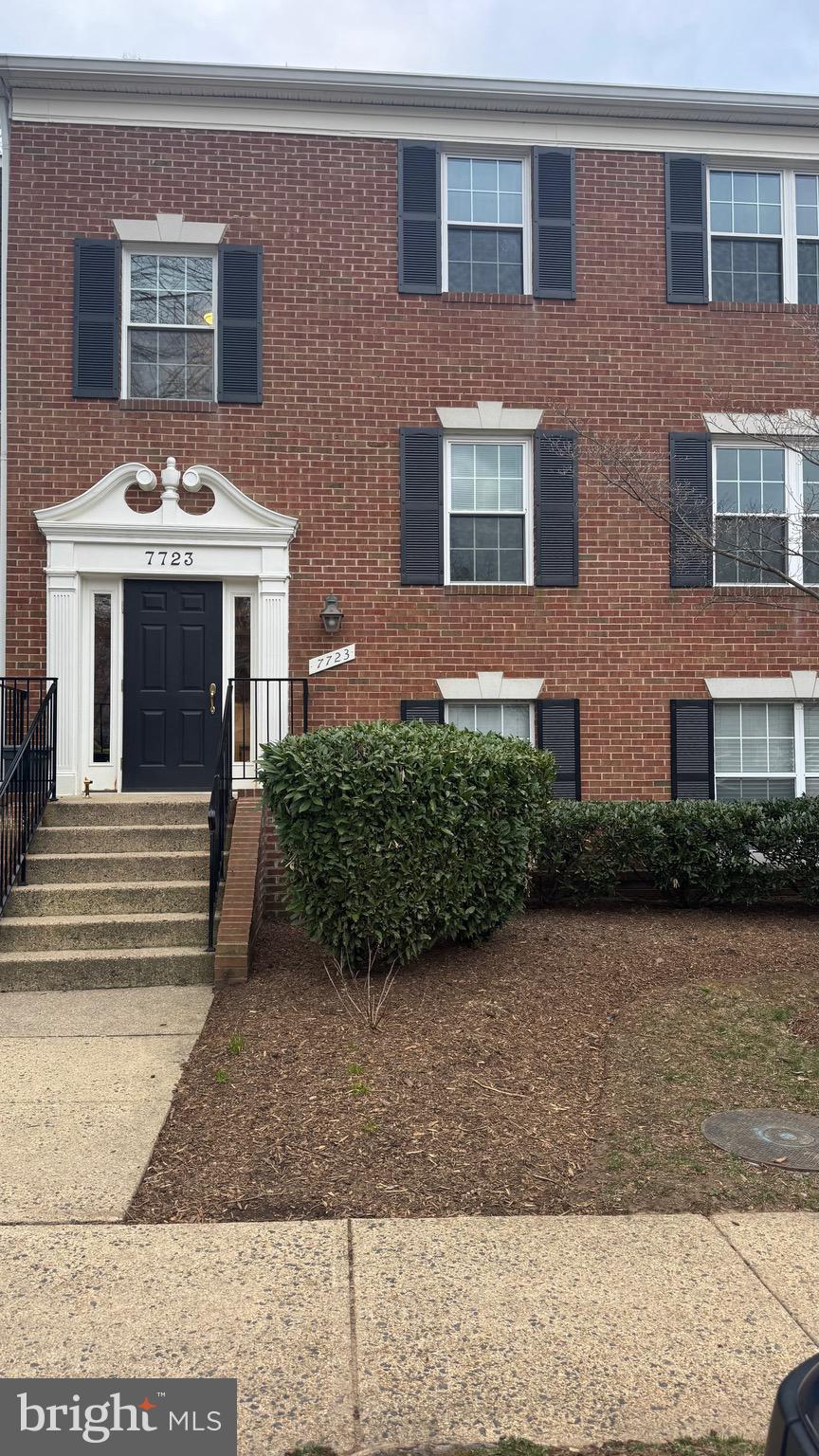 NEW PROVIDENCE VILLAGE - Residential Lease