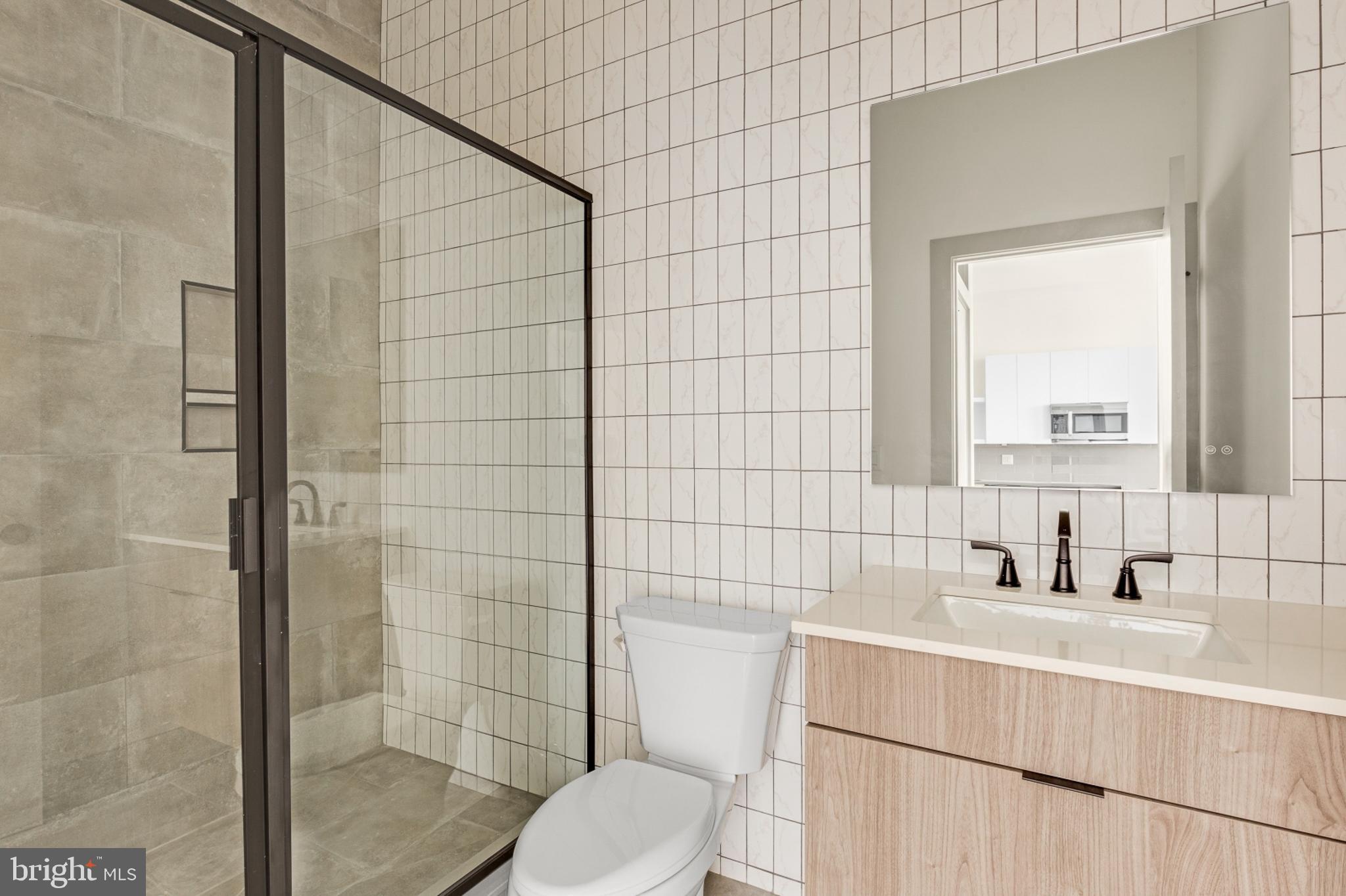 SPRING GARDEN - Residential Lease