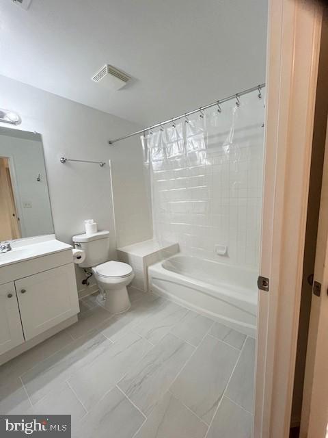 LAKESHORE CONDO - Residential