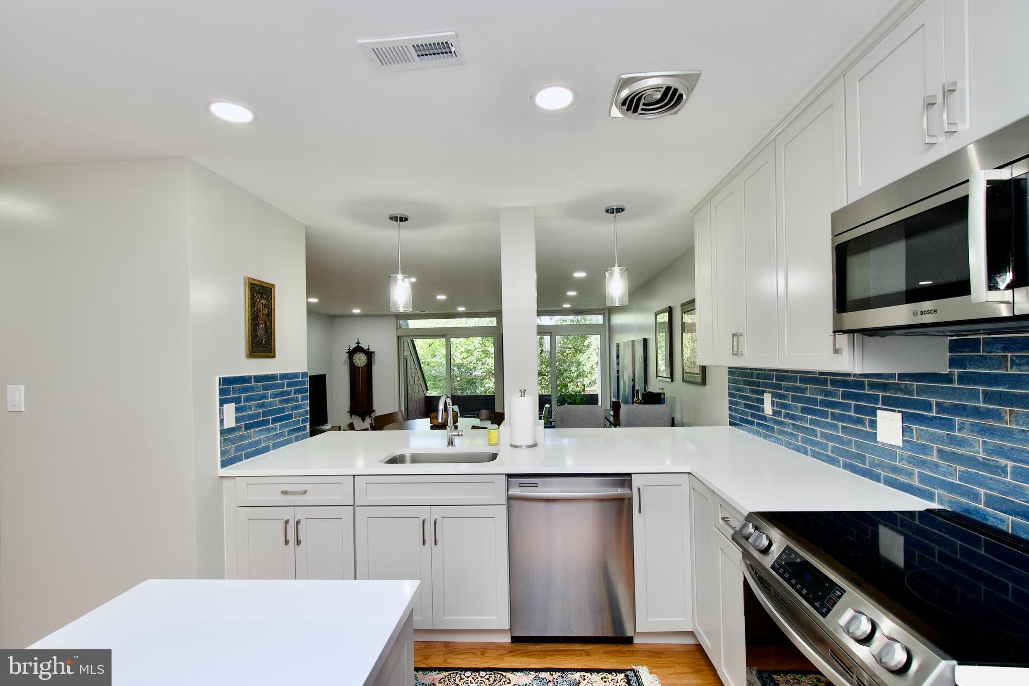 CONCORD MEWS - Residential Lease