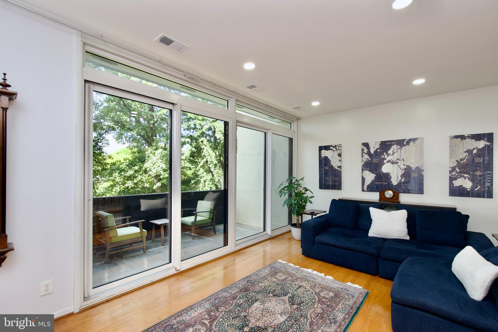 CONCORD MEWS - Residential Lease