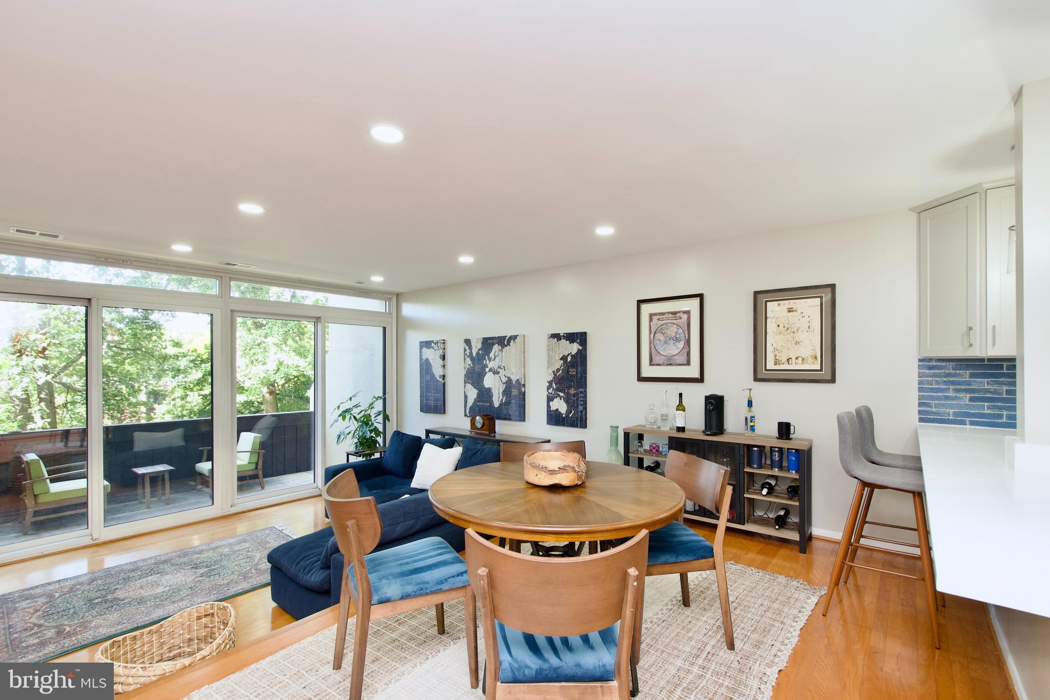 CONCORD MEWS - Residential Lease