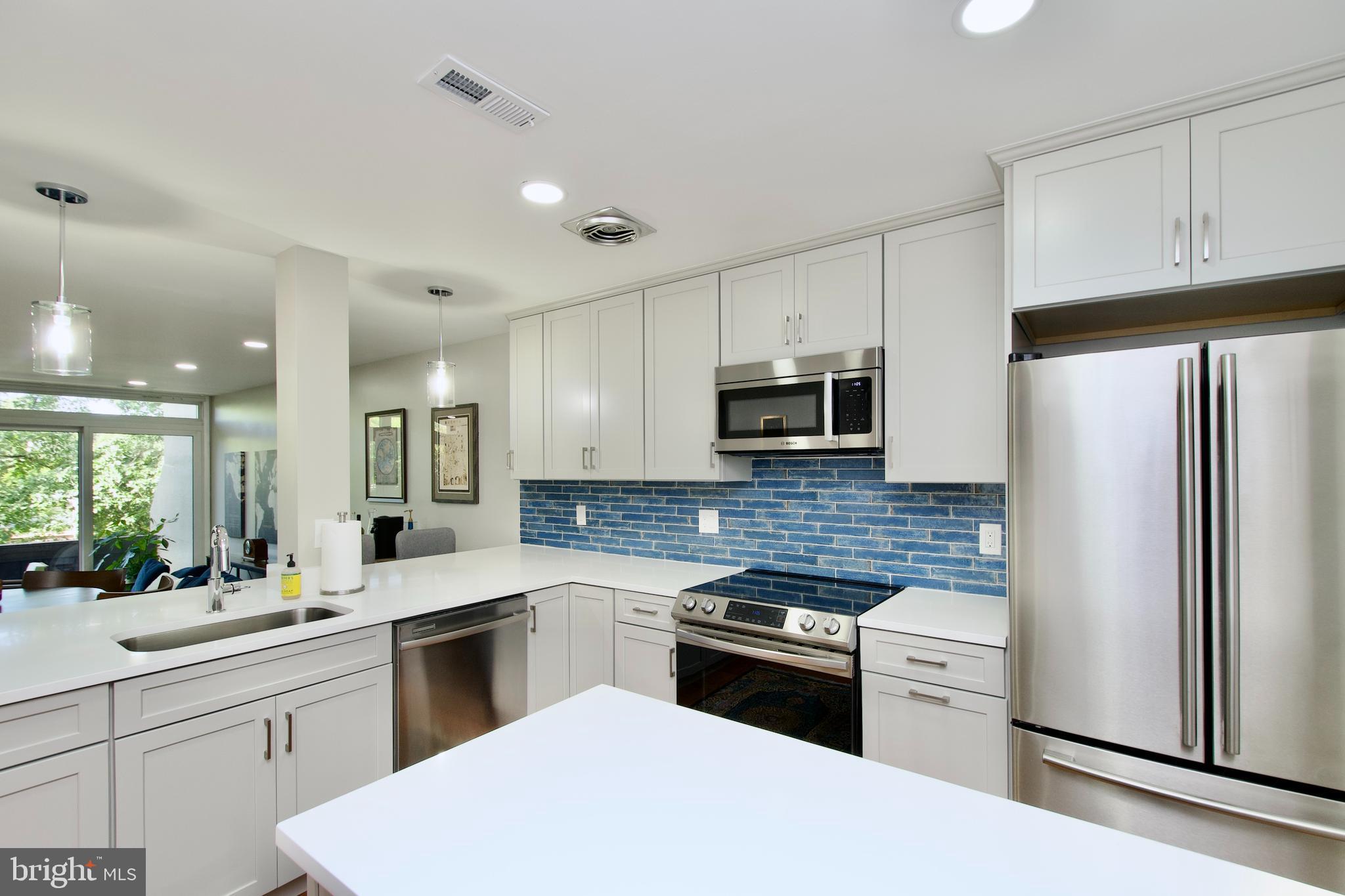 CONCORD MEWS - Residential Lease