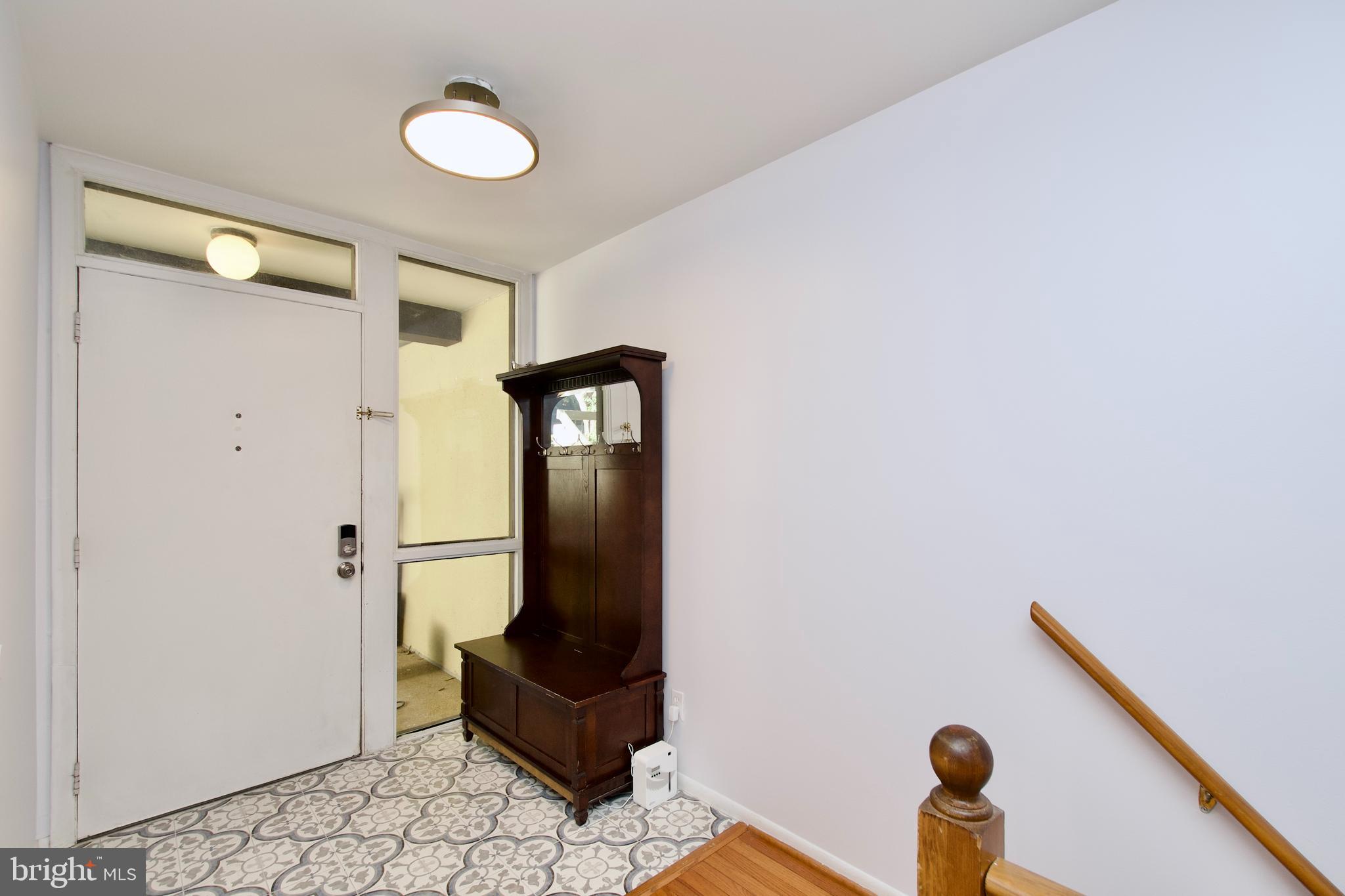 CONCORD MEWS - Residential Lease