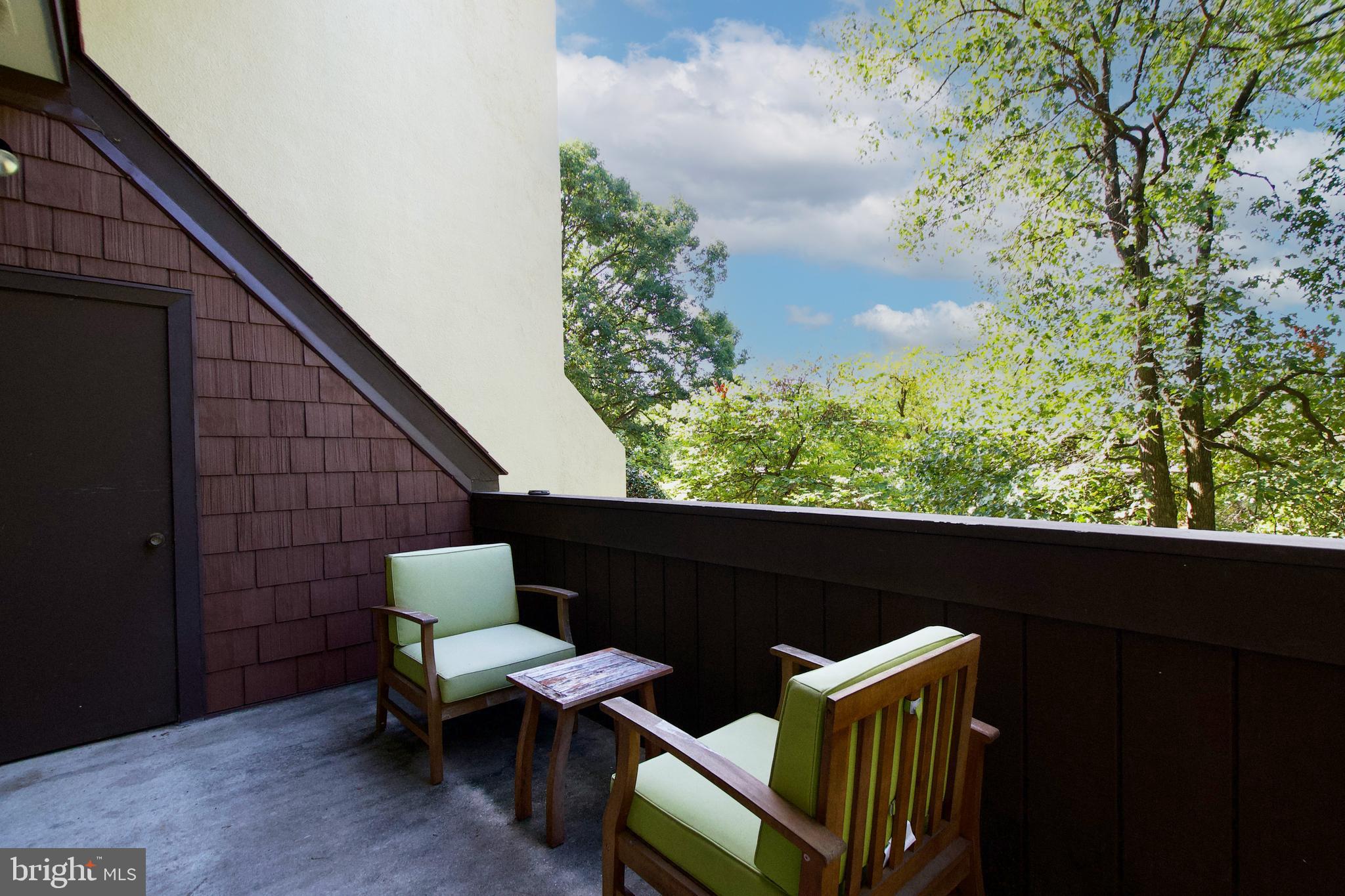 CONCORD MEWS - Residential Lease