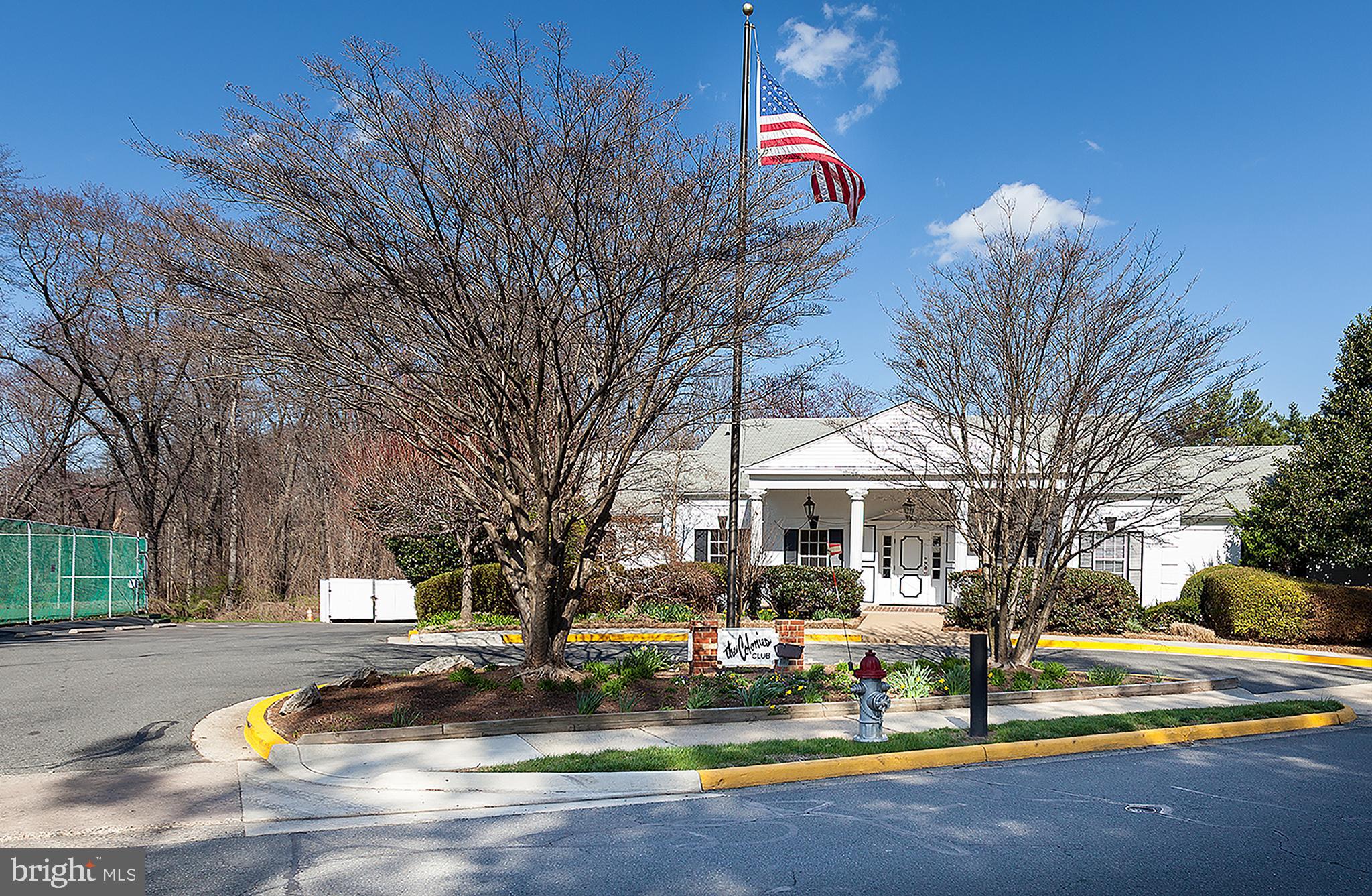 THE COLONIES - Residential