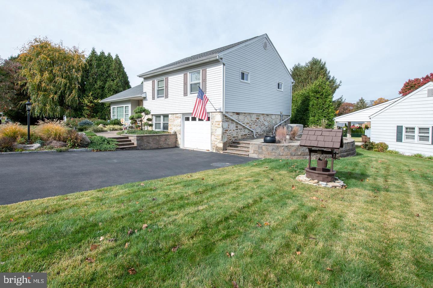 1014 ANNA ROAD