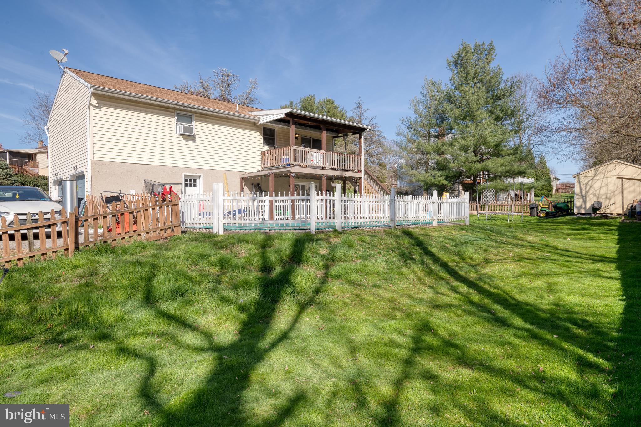 ORCHARD HILLS - Residential