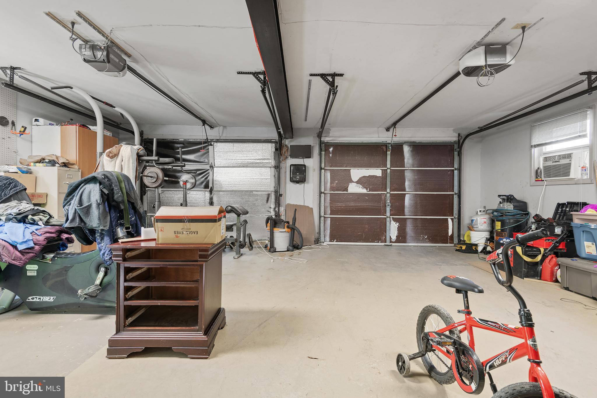 ORCHARD HILLS - Residential