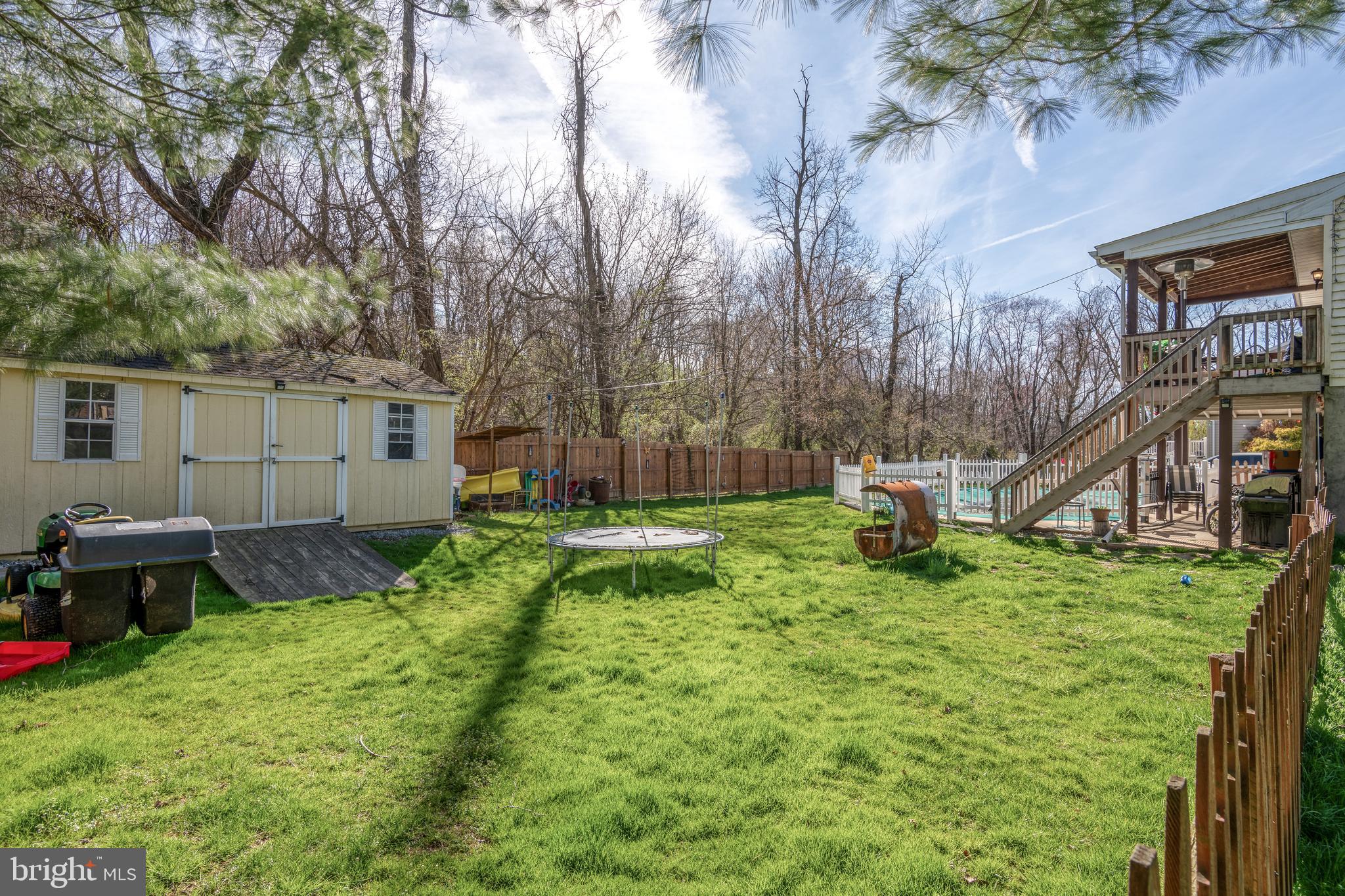 ORCHARD HILLS - Residential