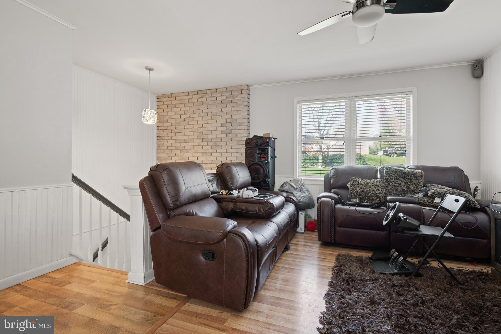 ORCHARD HILLS - Residential