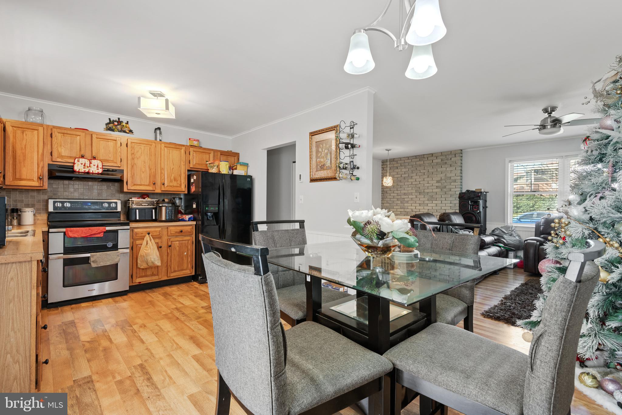 ORCHARD HILLS - Residential