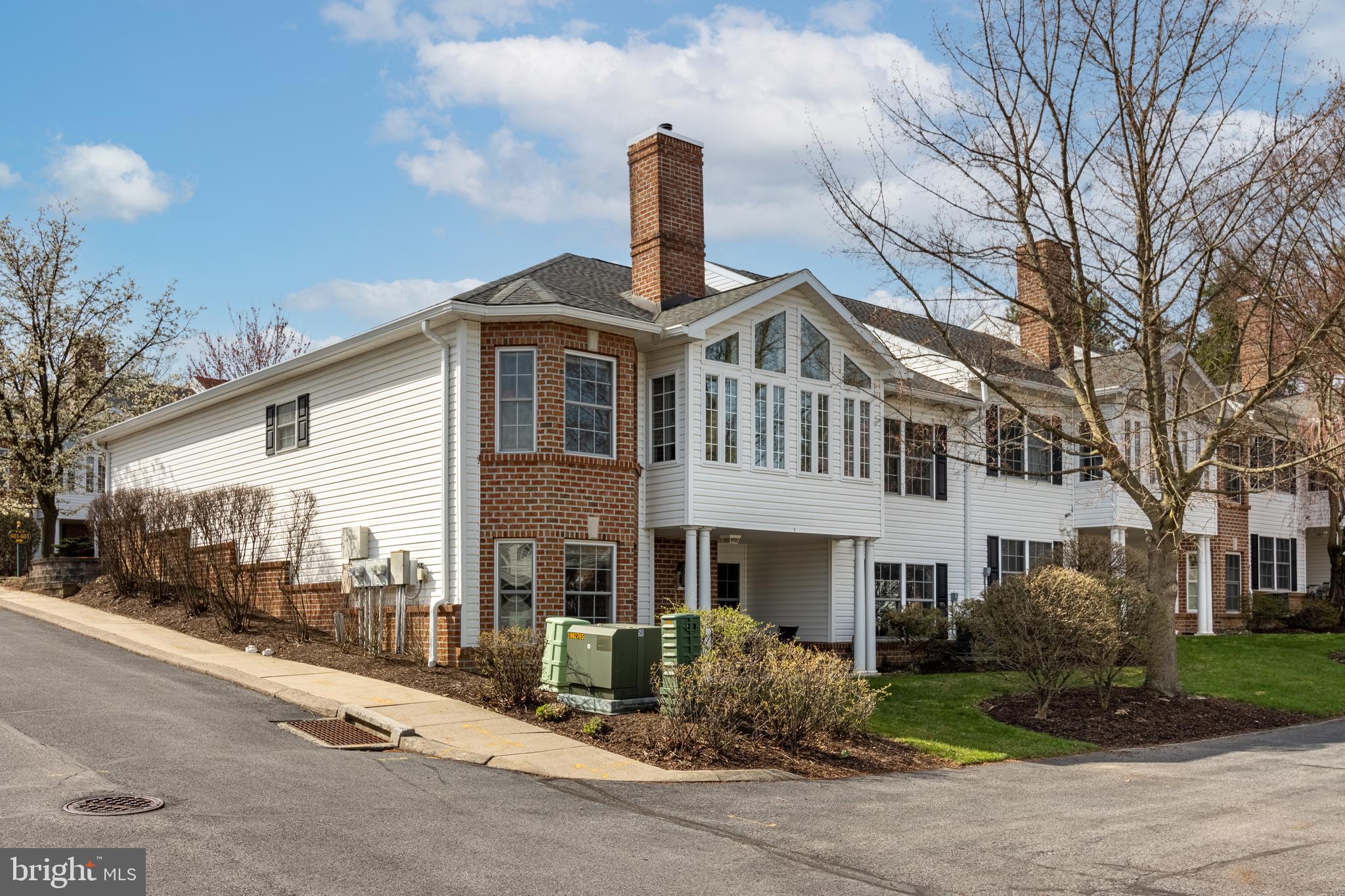 RIDGEFIELD TERRACE - Residential