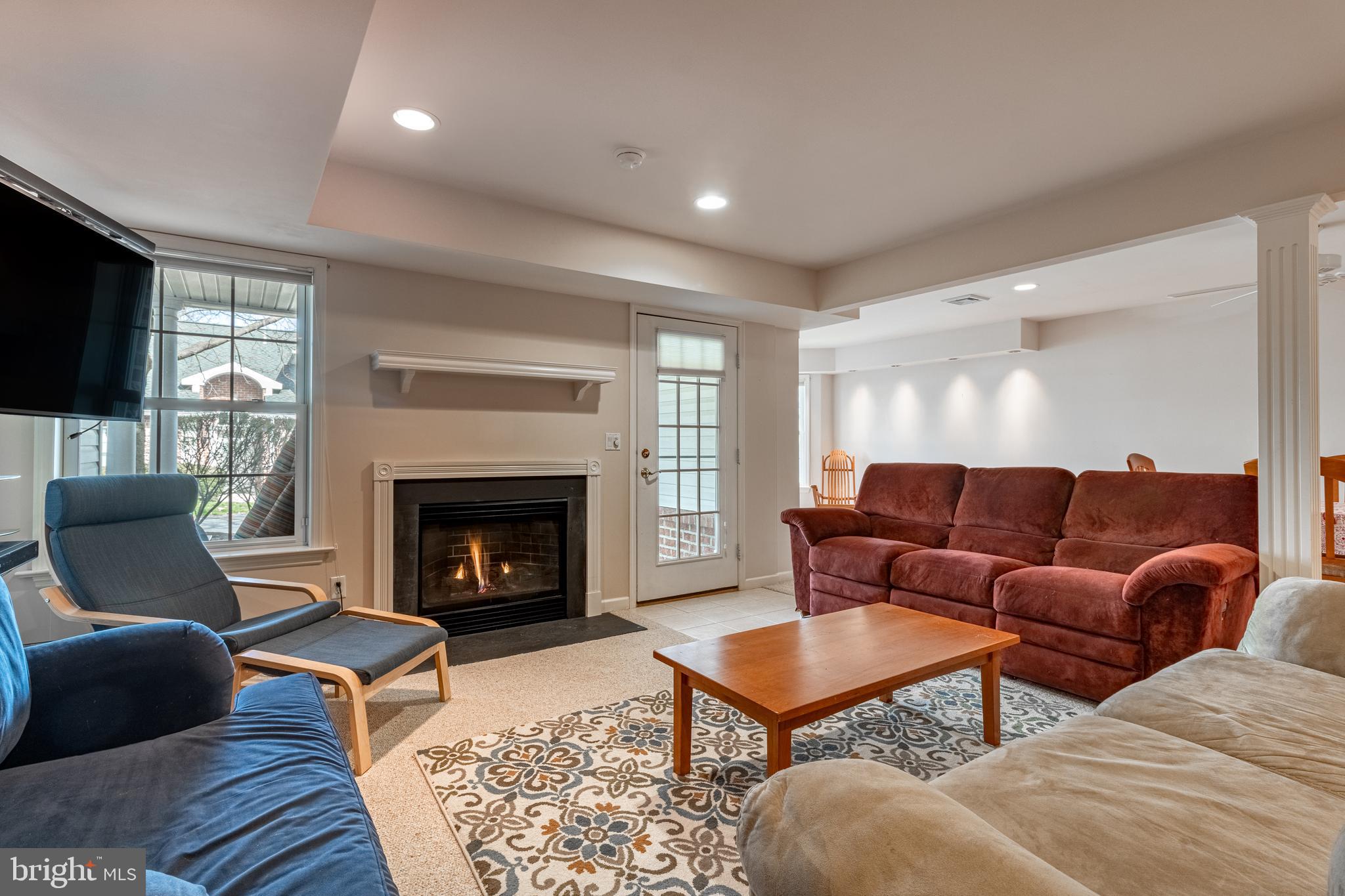 RIDGEFIELD TERRACE - Residential