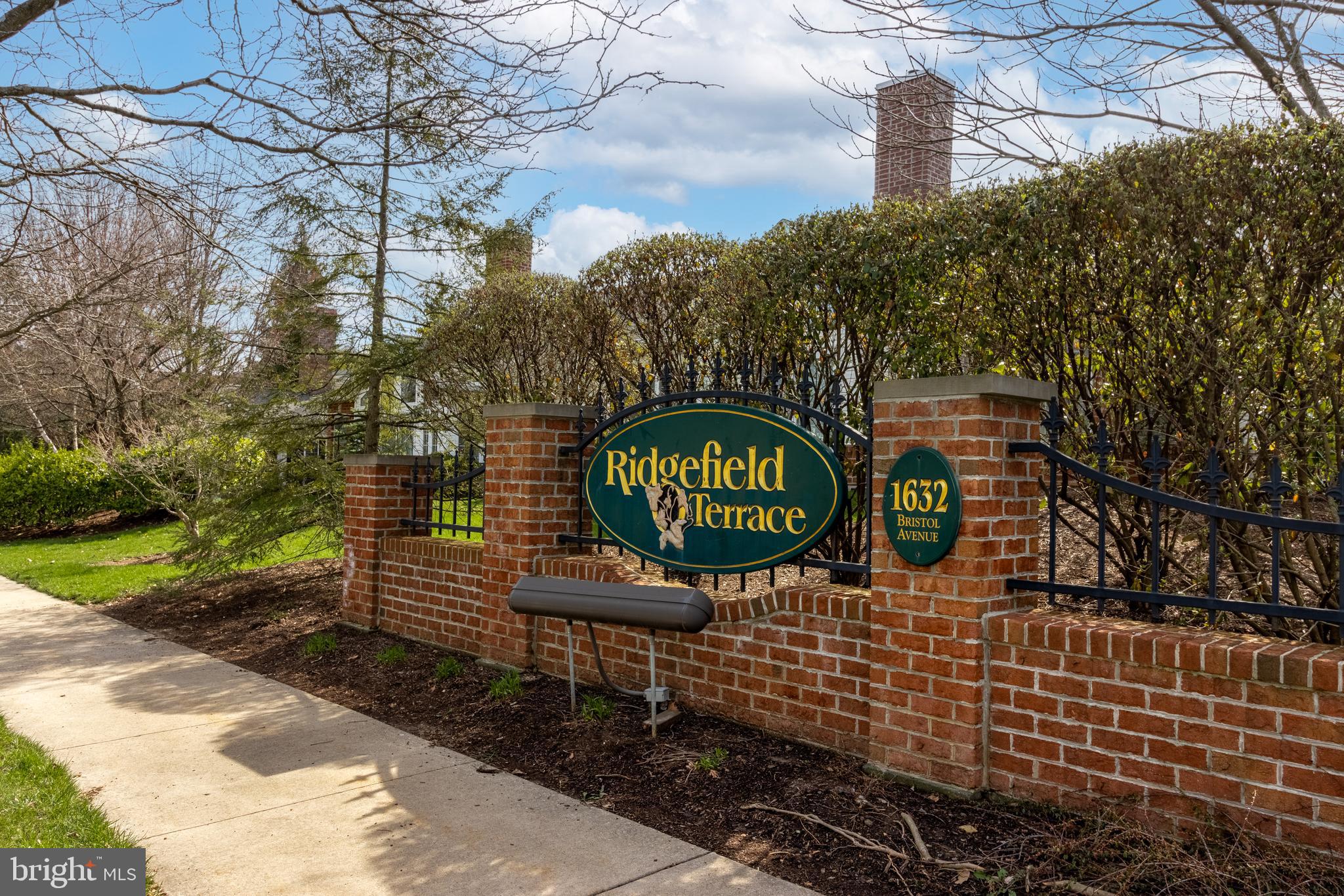 RIDGEFIELD TERRACE - Residential