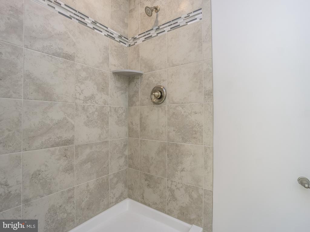 WYNDEMERE - Residential