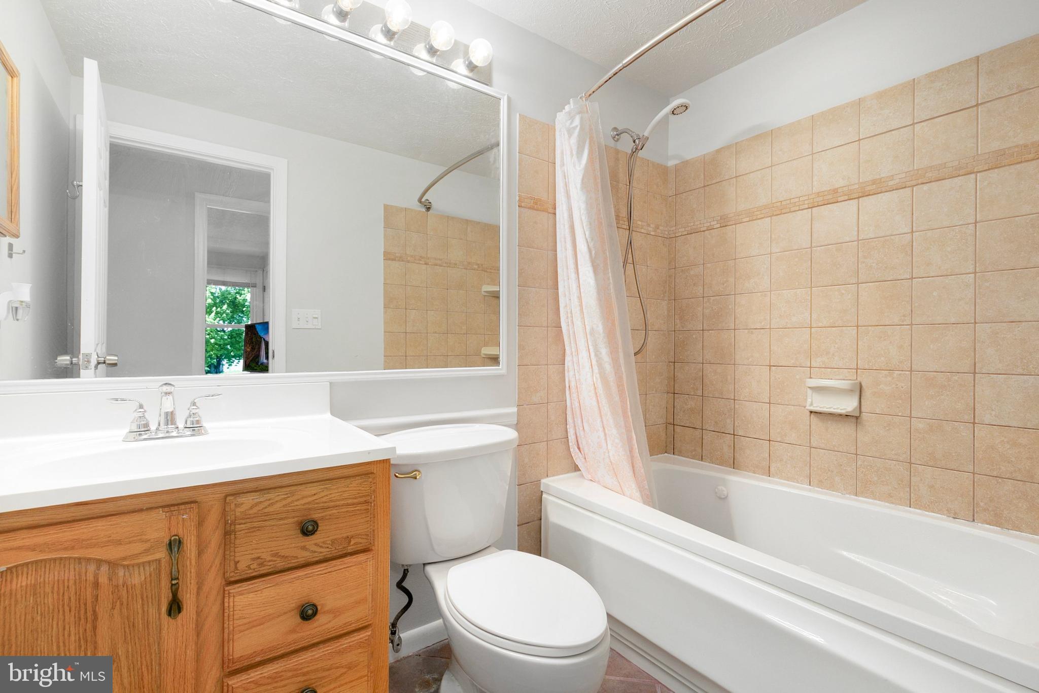 TANGLEWOOD - Residential