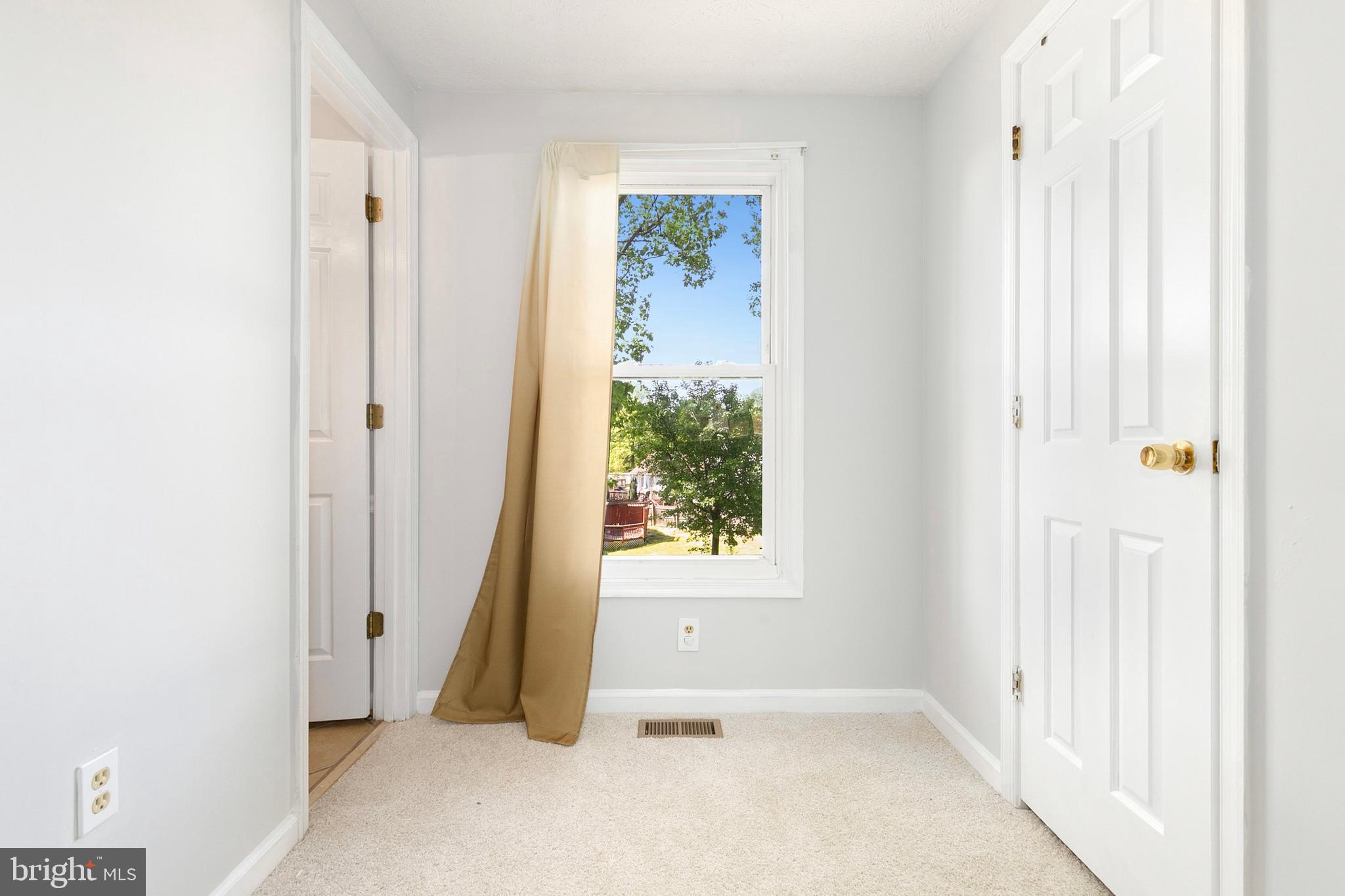 TANGLEWOOD - Residential