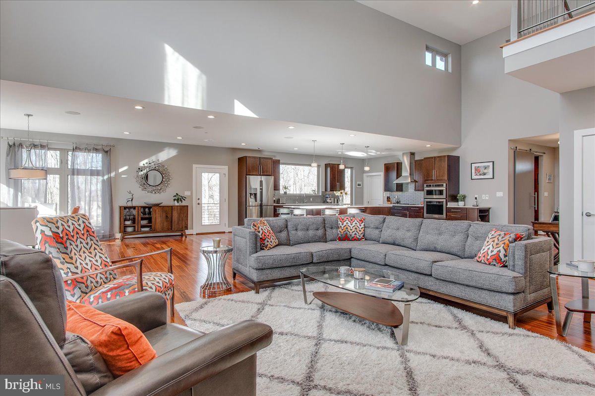 SUNRISE ESTATES - Residential