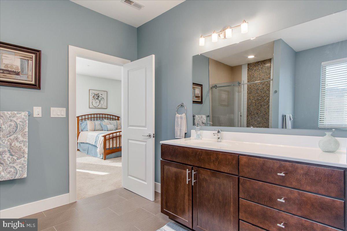 SUNRISE ESTATES - Residential