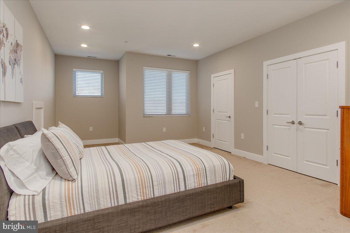 SUNRISE ESTATES - Residential