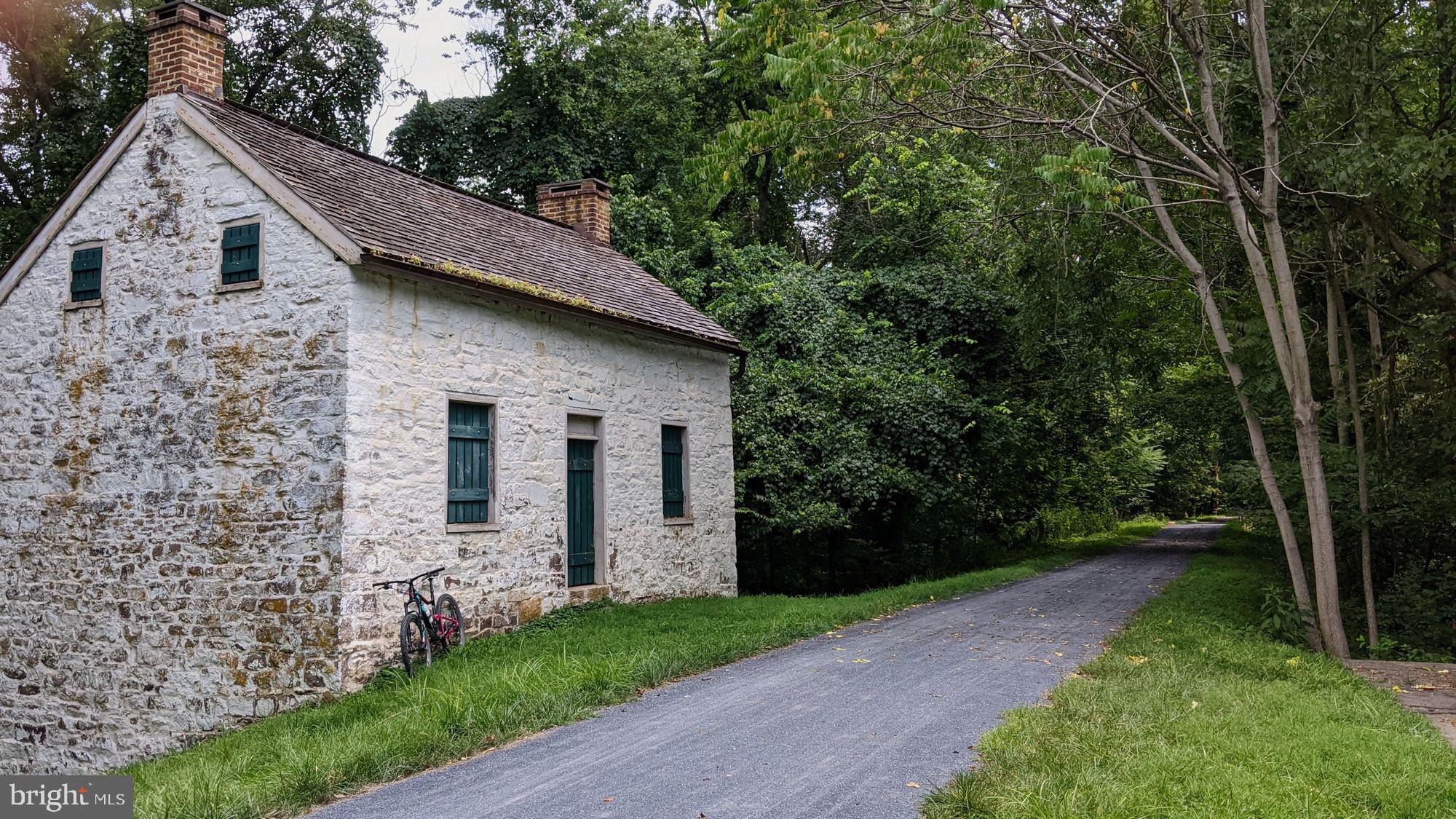 SUNRISE ESTATES - Residential