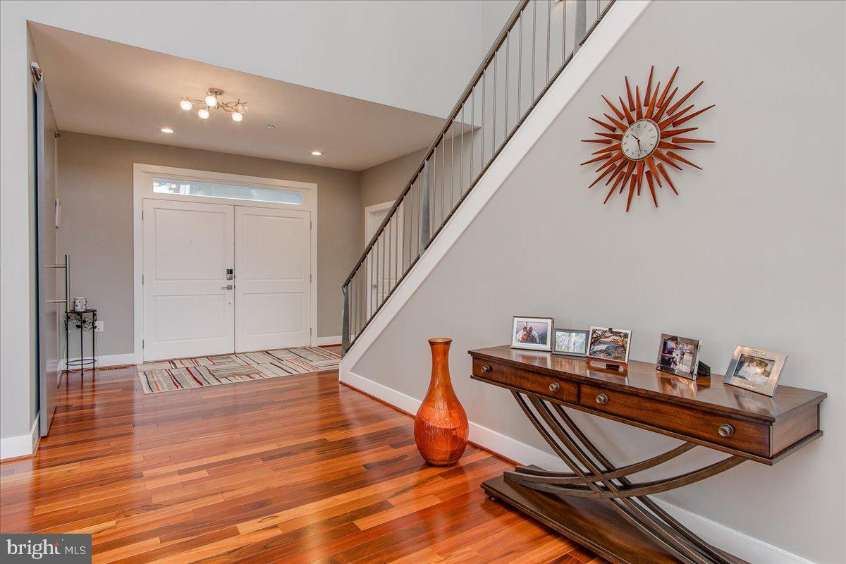 SUNRISE ESTATES - Residential