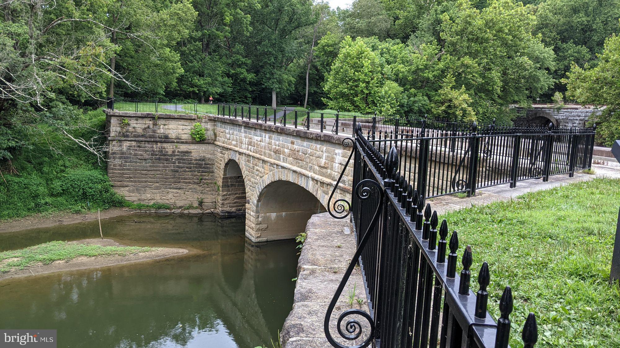 SUNRISE ESTATES - Residential