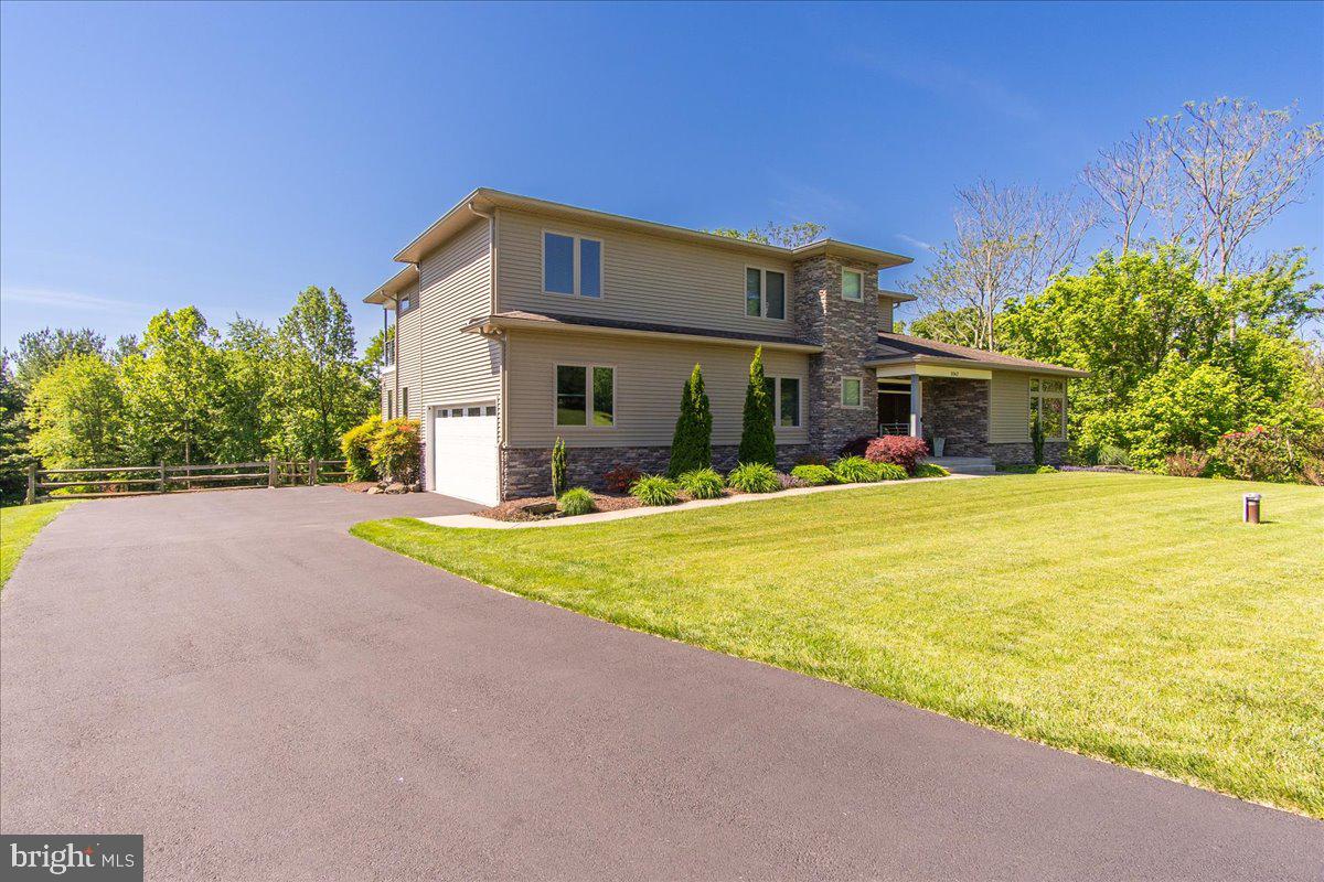 SUNRISE ESTATES - Residential