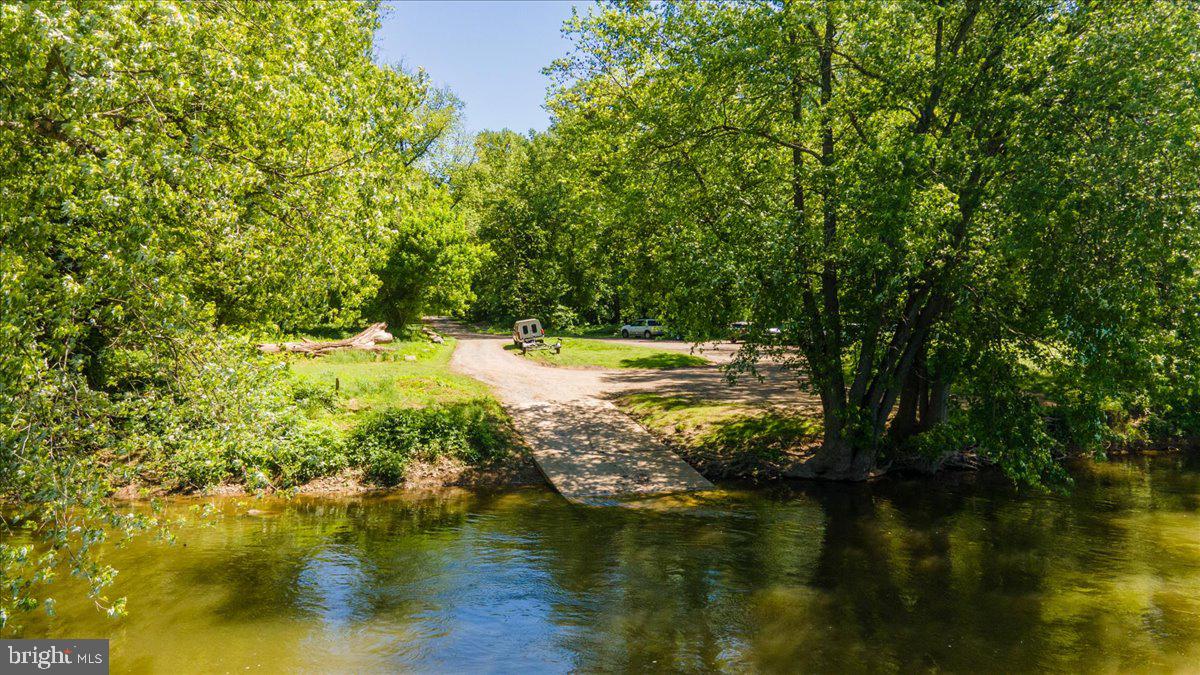 SUNRISE ESTATES - Residential