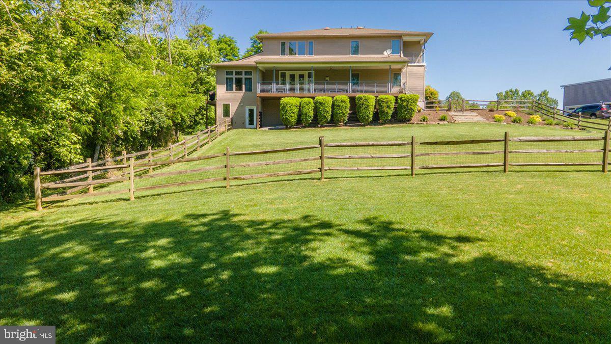 SUNRISE ESTATES - Residential