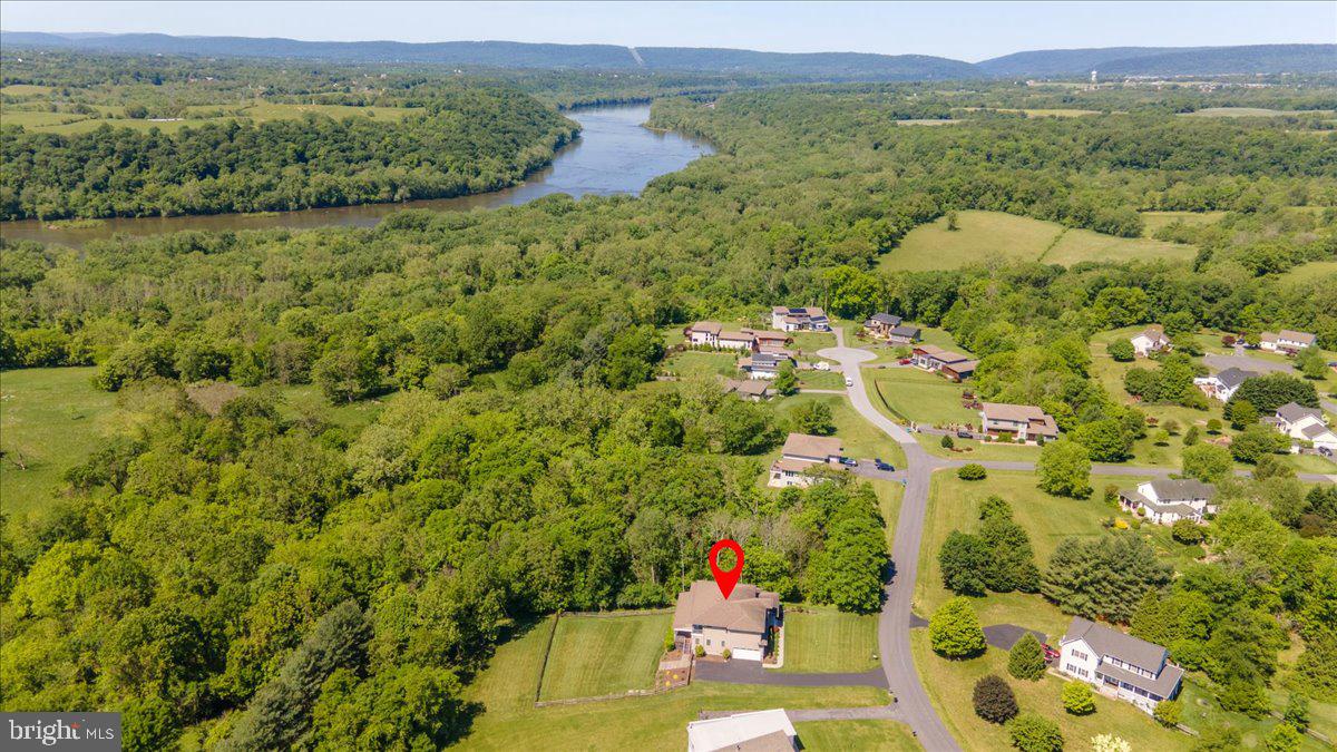 SUNRISE ESTATES - Residential