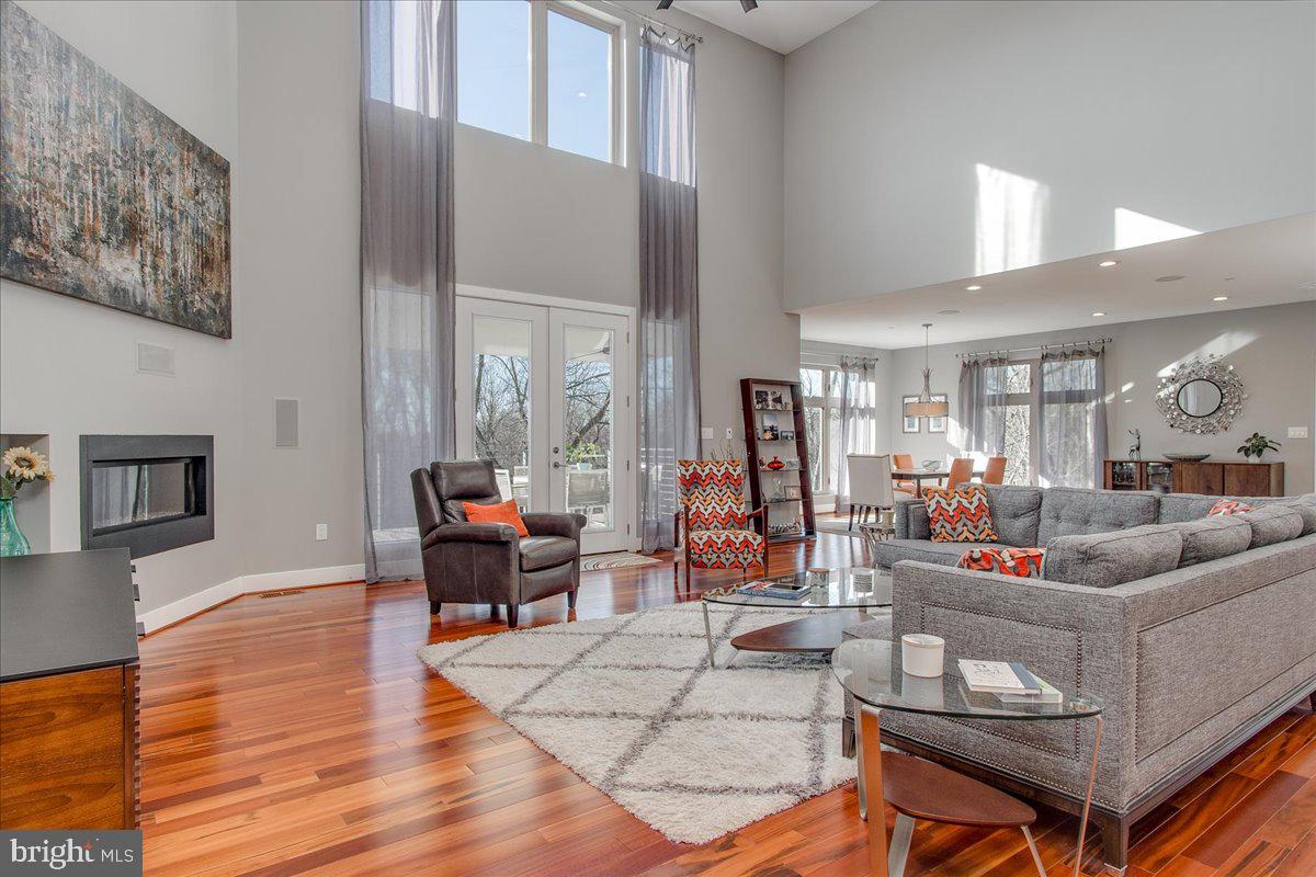 SUNRISE ESTATES - Residential