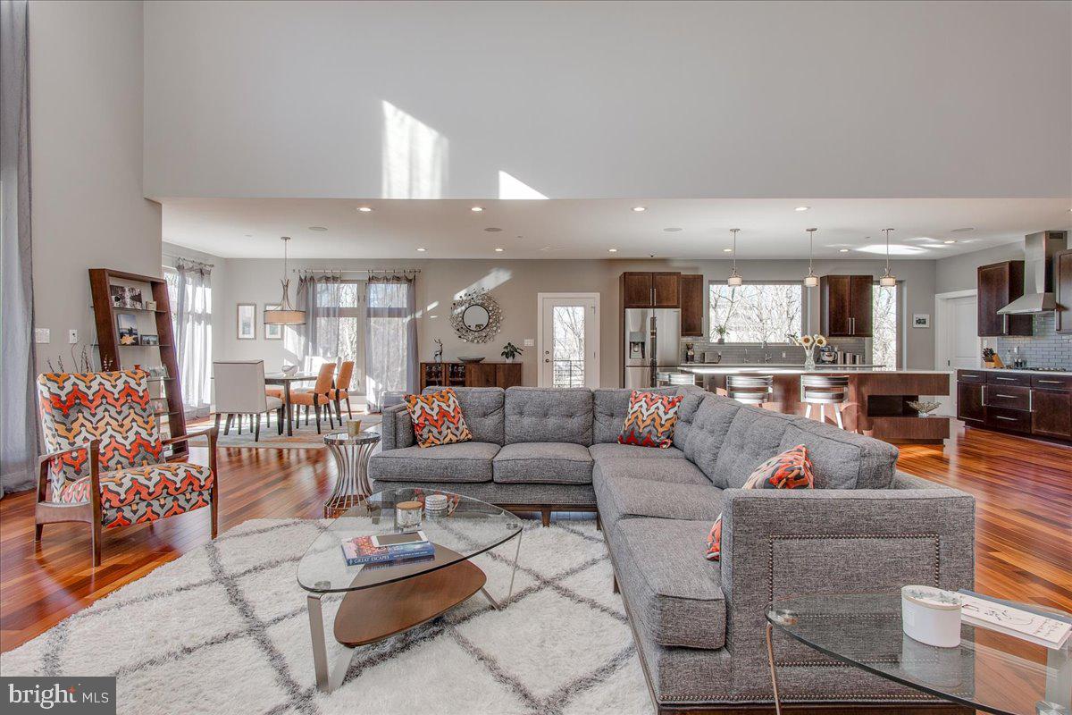 SUNRISE ESTATES - Residential