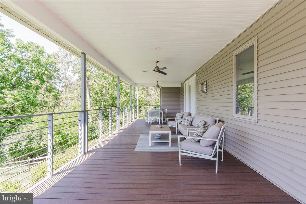 SUNRISE ESTATES - Residential